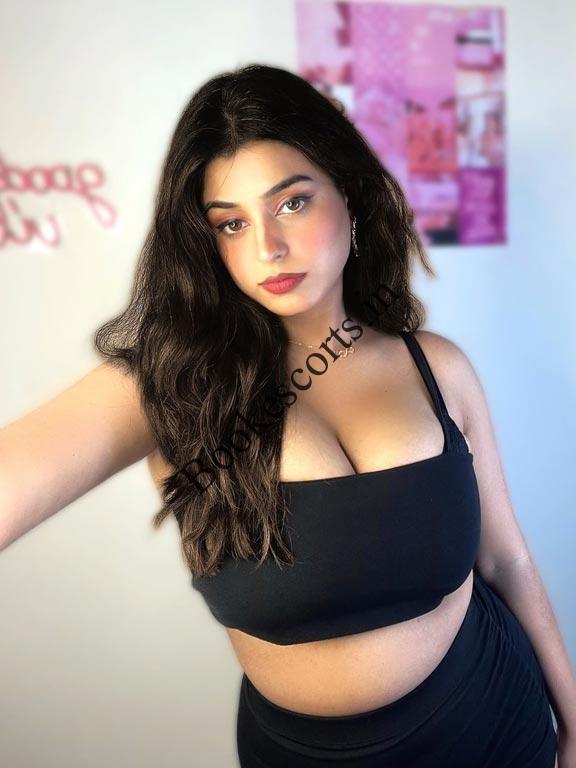 Hot make night fun with entice Call Girls Escort