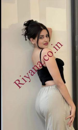 Call Girls In Noida Sector 40 ||Noida +91–8527163129 |Escorts Service