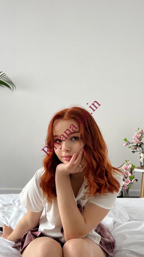 8826243211 Call Girls in Jhandewalan | Call Girls In Delhi