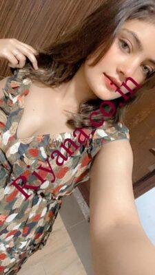 Amna-muslim-escort-girl-for-full-service-2