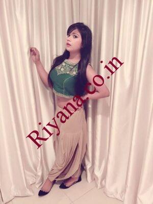 DqHWFYLWkAEoTjr-fi19659128x330-1