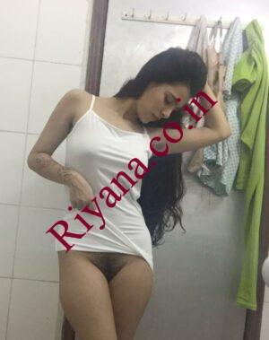 Sexy-Delhi-Muslim-Girl-Leaked-Nude-Photos-1