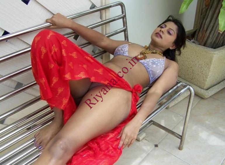 Call Girls In Civil Lines ≧ 97110}{14705 ≧ Delhi Justdial Escorts